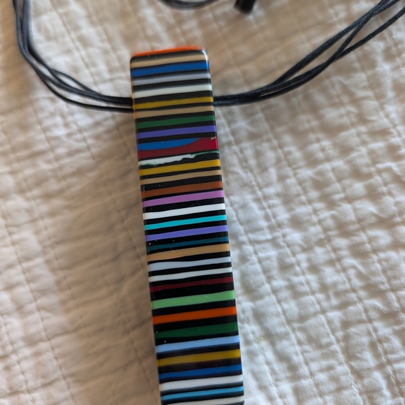 Sobral Multicolor Striped Necklace - Picture 2 of 2